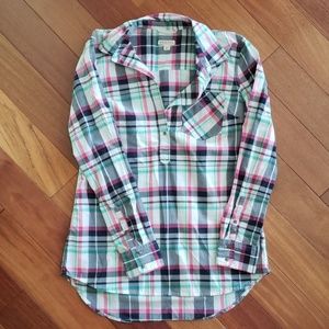Womens plaid shirt